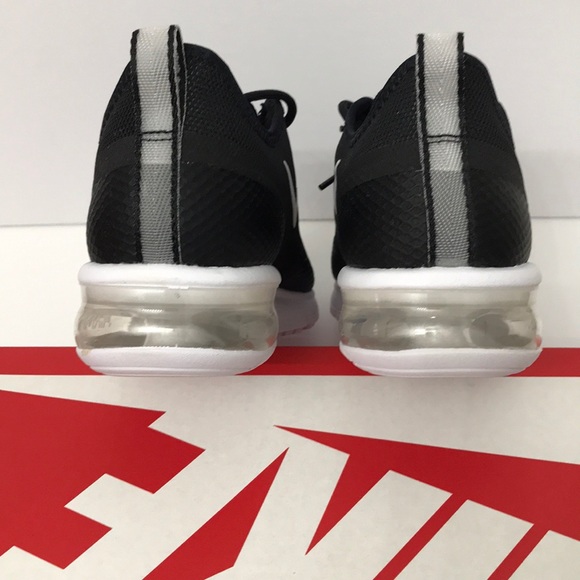 wmns air max sequent 2